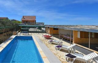 Beautiful Apartment In Dubravice - Dubravice - 9