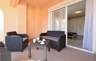 Stunning Apartment In Dubravice - Dubravice - 8