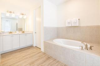 Brilliant Cottage Near Disney With Private Pool Margaritaville Resort Island H20 Waterpark Access - 3080Ph - Orlando - 2