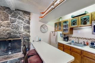 Hi Country Haus Hideaway - 1