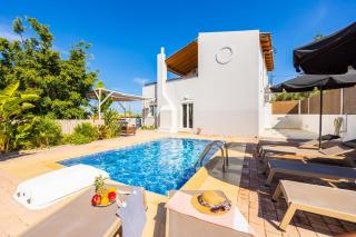 Villa Rea - Adelianos Kampos - 9