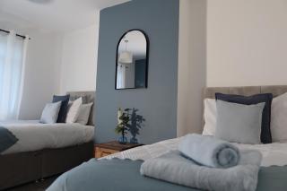 Spacious Home in Newcastle upon Tyne - Free Parking - Newcastle upon Tyne - 9