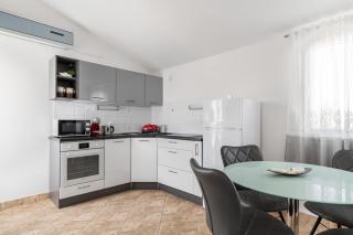 Apartment Bliss - Zečevo - 1