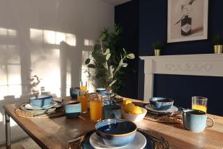 Spacious Home in Newcastle upon Tyne - Free Parking - Newcastle upon Tyne - 5