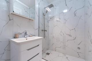 AURA TOWER Srna Apartments - Rafailovici - 2