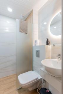 Urban Five #4 - Stylish One-bedroom apartments with Kitchen & Parking - Veliko Tŭrnovo - 2