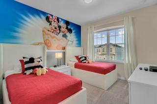 Last Minute Disney Getaway! Private Pool, Hot Tub & Games Room. Book Now! #65669 - Orlando - 9