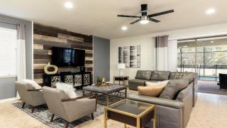 Last Minute Disney Getaway! Private Pool, Hot Tub & Games Room. Book Now! #56597 - Kissimmee - 0