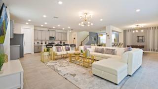 Last Minute Disney Getaway! Private Pool, Hot Tub & Games Room. Book Now! #67953 - Kissimmee - 0