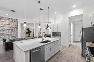 Last Minute Disney Getaway! Private Pool, Hot Tub & Games Room. Book Now! #85909 - Davenport - 2