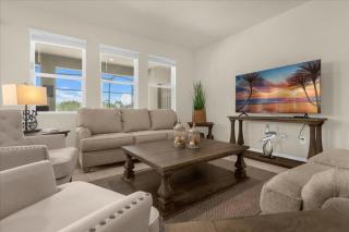 Last Minute Disney Getaway! Private Pool, Hot Tub & Games Room. Book Now! #79365 - Orlando - 9
