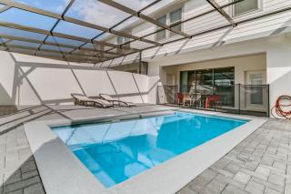 Last Minute Disney Getaway! Private Pool, Hot Tub & Games Room. Book Now! #65813 - Kissimmee - 0