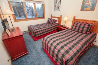 Mountainback #45, Den - Mammoth Lakes - 5