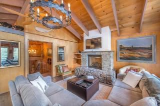 Mahogany by AvantStay Snowbird Cabin w Full Chamberlands Access - Homewood - 8