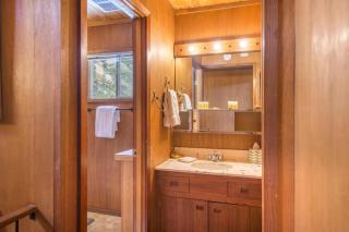 Mahogany by AvantStay Snowbird Cabin w Full Chamberlands Access - Homewood - 5