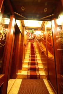 Hotel Lux - Venice - 0