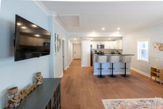 Charming 2BR Wilmington Bungalow Close to Beaches - Wilmington - 3