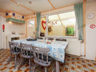 Holiday home with parking - Ospel - 8