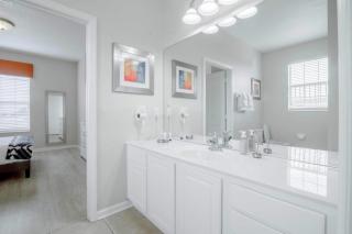 New! Spectacular Vista Cay Penthouse Prize Near Theme Parks Walk to Conventions and Int'l Drive - Orlando - 7