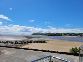 3 bed property in Ferryside 53442 - Ferryside - 8