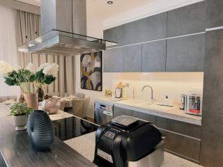 Elite Turnkey Residence 2BR in OIA Motor City 237 Dubai - 4