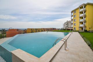 1 Bedroom Apartment ,Sea View, Pool & Free Parking - Varna - 8