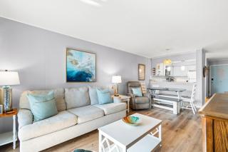 Arcadian Serenity- near Beach- King Bed-Water-view by myBeach Vacation Rentals - Myrtle Beach - 8