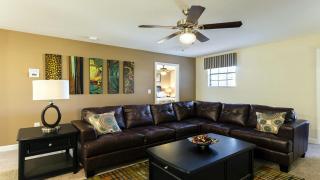 Last Minute Disney Getaway! Private Pool, Hot Tub & Games Room. Book Now! #56567 - Davenport - 2