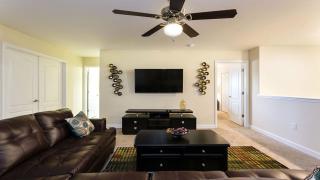 Last Minute Disney Getaway! Private Pool, Hot Tub & Games Room. Book Now! #56567 - Davenport - 1