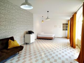 Cosy Home - - 8
