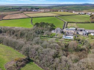 1 Bed in Mullion Cove 41377 - 8