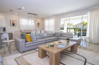 Last Minute Disney Getaway! Private Pool, Hot Tub & Games Room. Book Now! #65345 - Orlando - 5