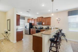 Last Minute Disney Getaway! Private Pool, Hot Tub & Games Room. Book Now! #65623 - Davenport - 4