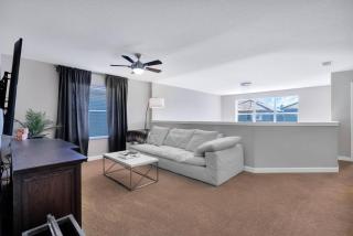 Last Minute Disney Getaway! Private Pool, Hot Tub & Games Room. Book Now! #97161 - Kissimmee - 1