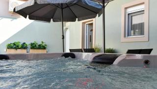 Manolitos Villa resort and spa - 5