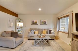 Pad 9 Mi to Holiday Lights and Downtown Portland - 2