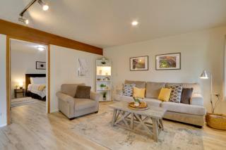 Pad 9 Mi to Holiday Lights and Downtown Portland - 1