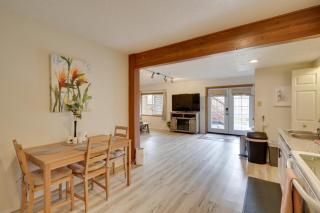 Pad 9 Mi to Holiday Lights and Downtown Portland - 6