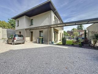 Villa Cosy - 5 Chambres 4 Salle de bains Piscine - Genay - 4