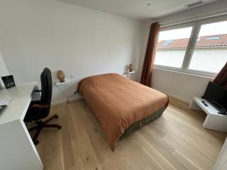 Villa Cosy - 5 Chambres 4 Salle de bains Piscine - Genay - 3