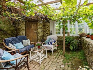 3 Bed in Aberaeron 55308 - Ciliau-Aeron - 1