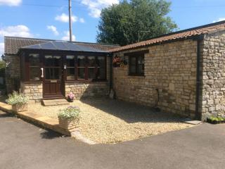 2 Bed in Bath 56550 - Stowey - 0