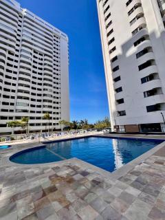 Barra Bali - Apartamento com 2 suítes e translado até praia - 9