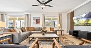 Last Minute Disney Getaway! Private Pool, Hot Tub & Games Room. Book Now! #56635 - Kissimmee - 4