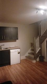 Basic, Warm, Cosy, Private Little Chalet - Caherphuca - 9