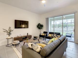 Last Minute Disney Getaway! Private Pool, Hot Tub & Games Room. Book Now! #88105 - Kissimmee - 7