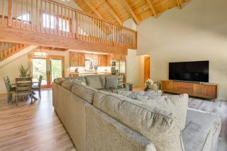 Hike, Boat and More Home with Hot Tub in North Fork! - North Fork - 8