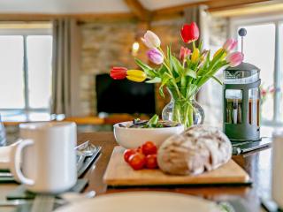 1 bed in Tavistock ROUND - 3