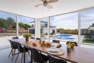 Villa Begovina with a private pool, Hot-Tub, 4 bedrooms - 2