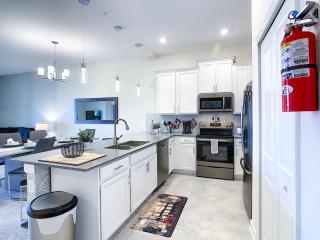 Last Minute Disney Getaway! Private Pool, Hot Tub & Games Room. Book Now! #88055 - Kissimmee - 5